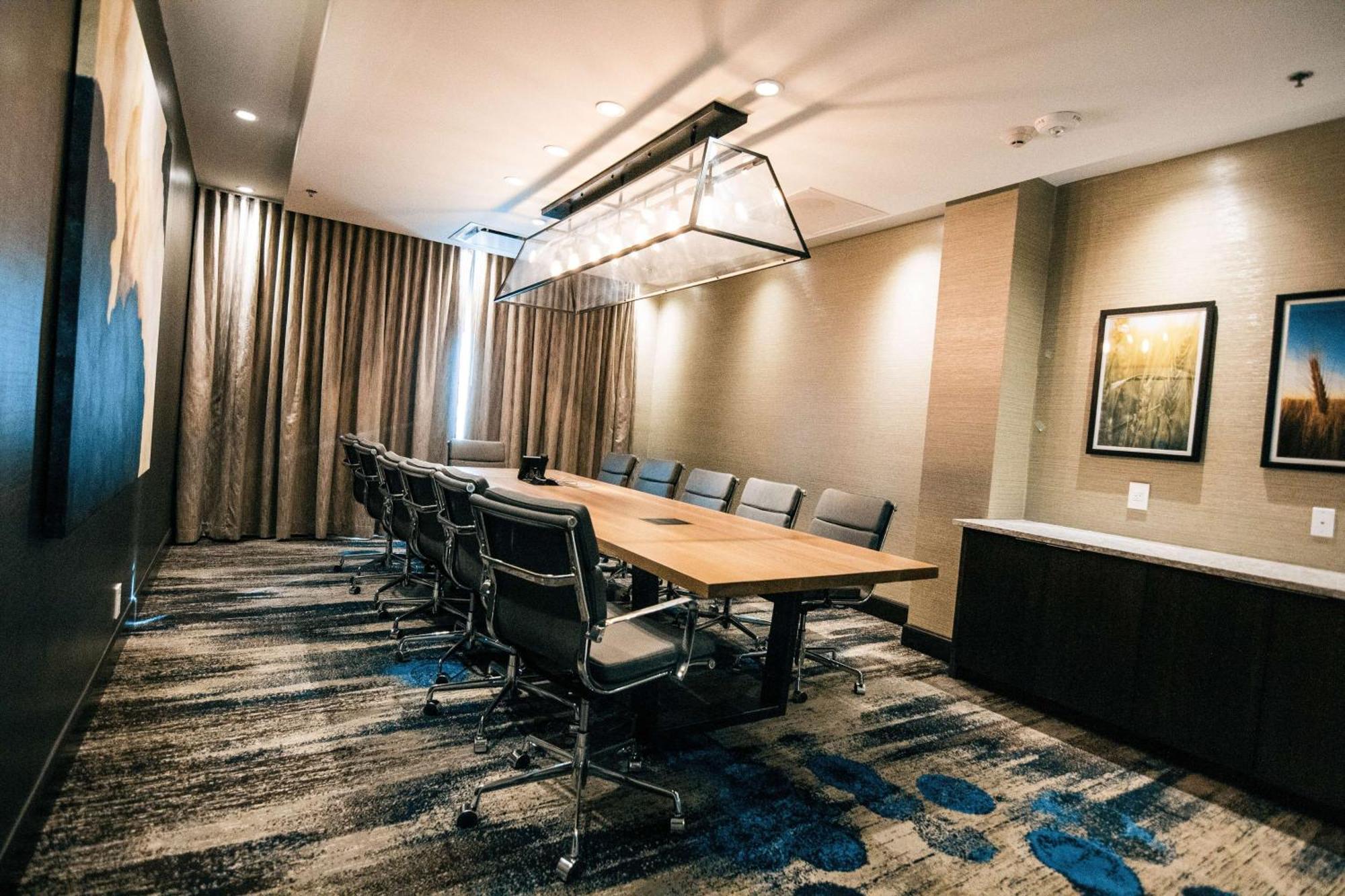 Doubletree By Hilton Lubbock - University Area Eksteriør billede